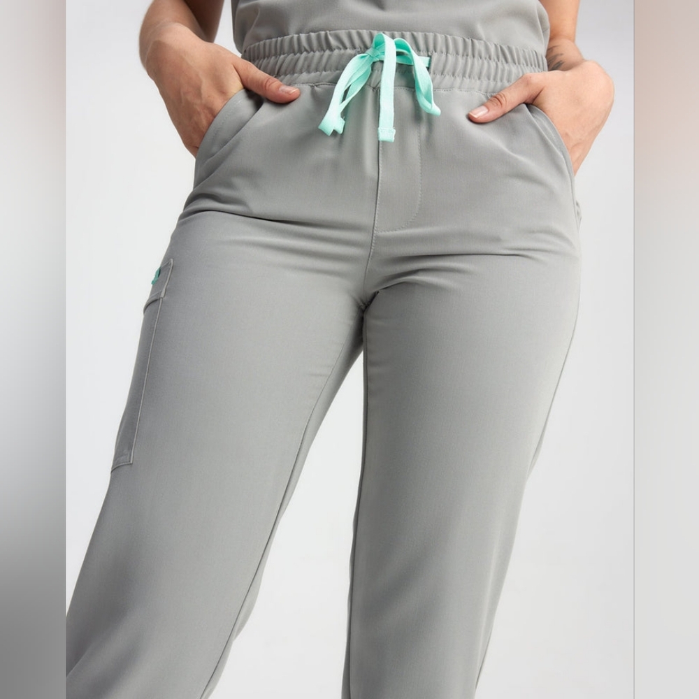 Garde-Malade, ROSIE RE-GARDE™ - QUIET GREY - Jogger Scrub Pants, Tall Medium